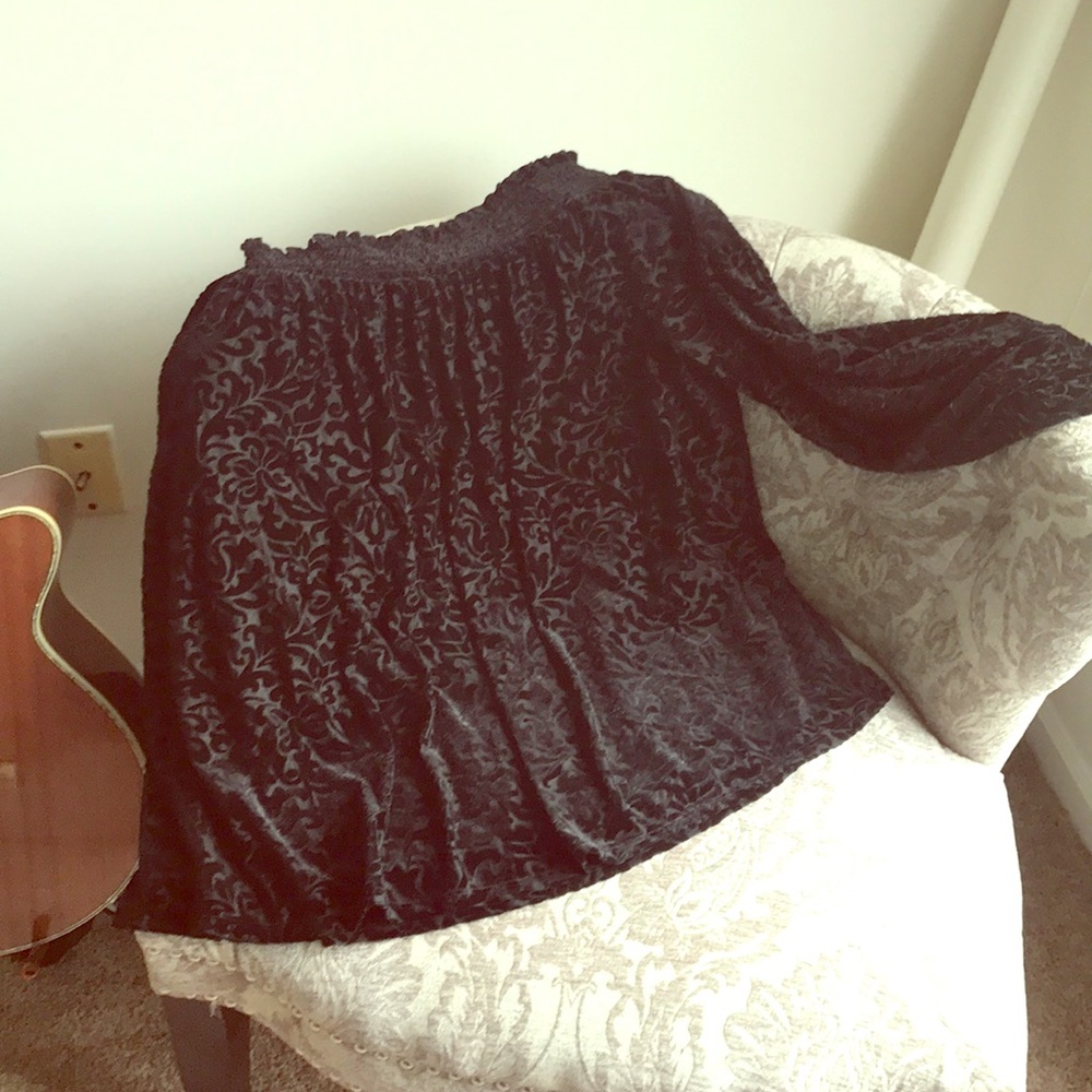 LOFT off the shoulder velvet top